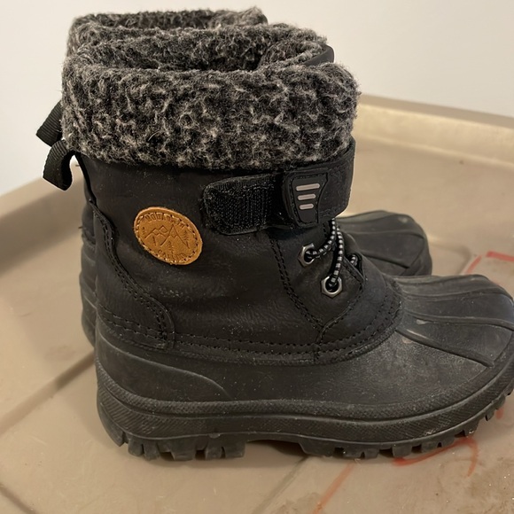 Boys winter boots - Picture 2 of 5